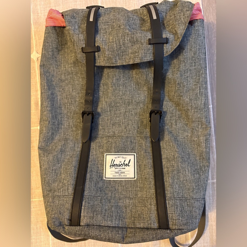 Herschel Supply Company Little America Gray Backpack for Men - Picture 6 of 7
